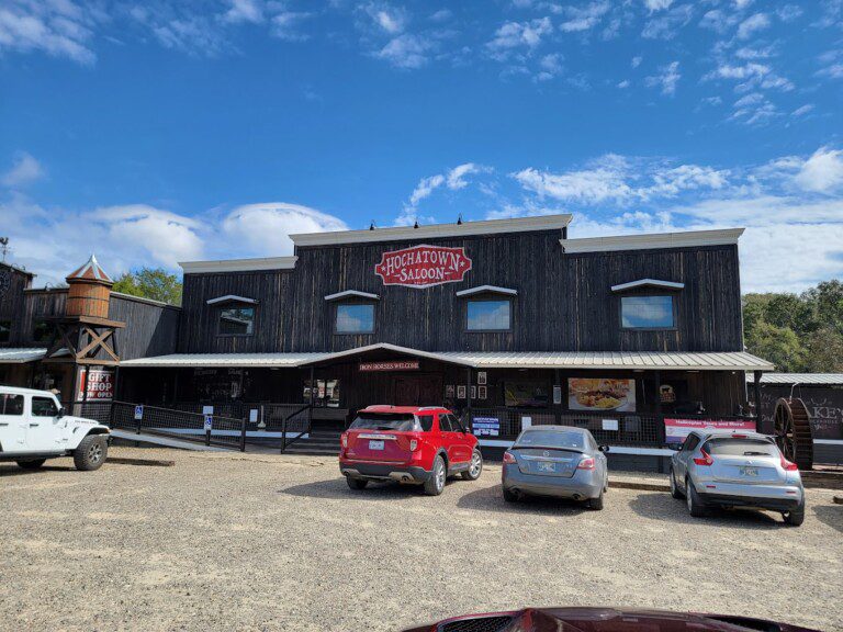 Hochatown Saloon