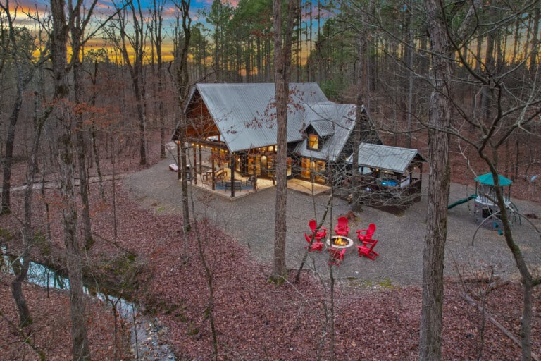 Serendipity cabin in Broken Bow, Oklahoma