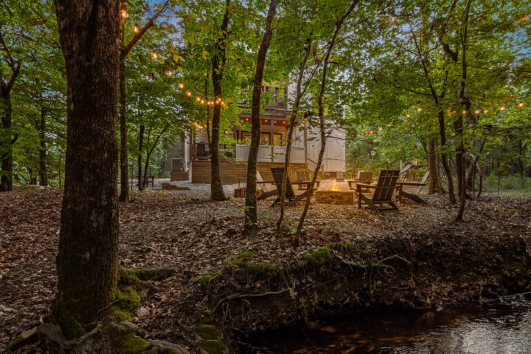Glamping Creekside cabin in Broken Bow, Oklahoma